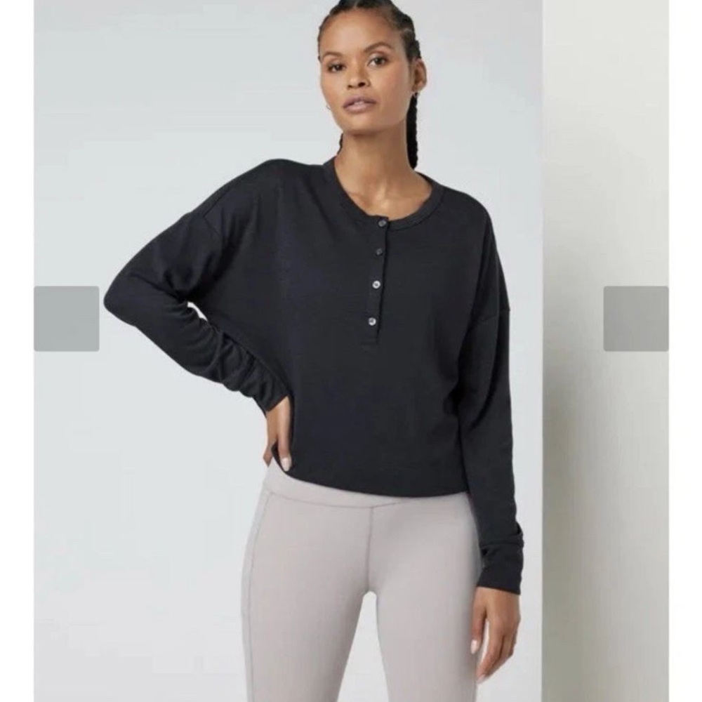 Vuori Brown Long Sleeve sunrise oversize Henley